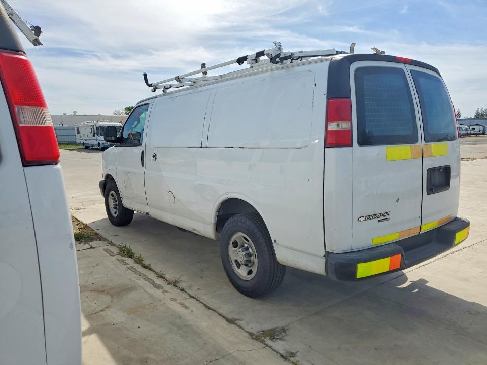 2016 Chevrolet Express 2500 Cargo Utility / Service Van