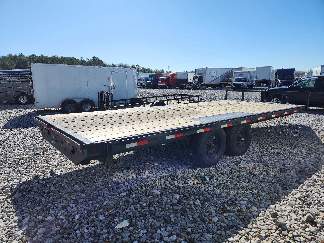 2017 Intersate IBDO10220TA5 Equipment Trailer