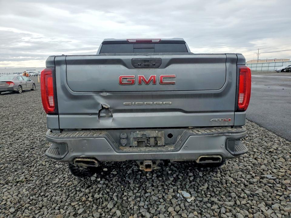 2020 GMC Sierra K1500 AT4
