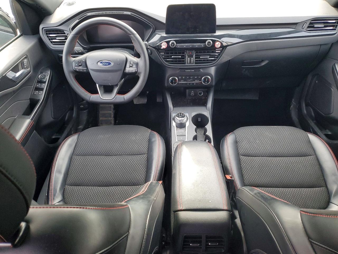 2025 Ford Escape st Line Select