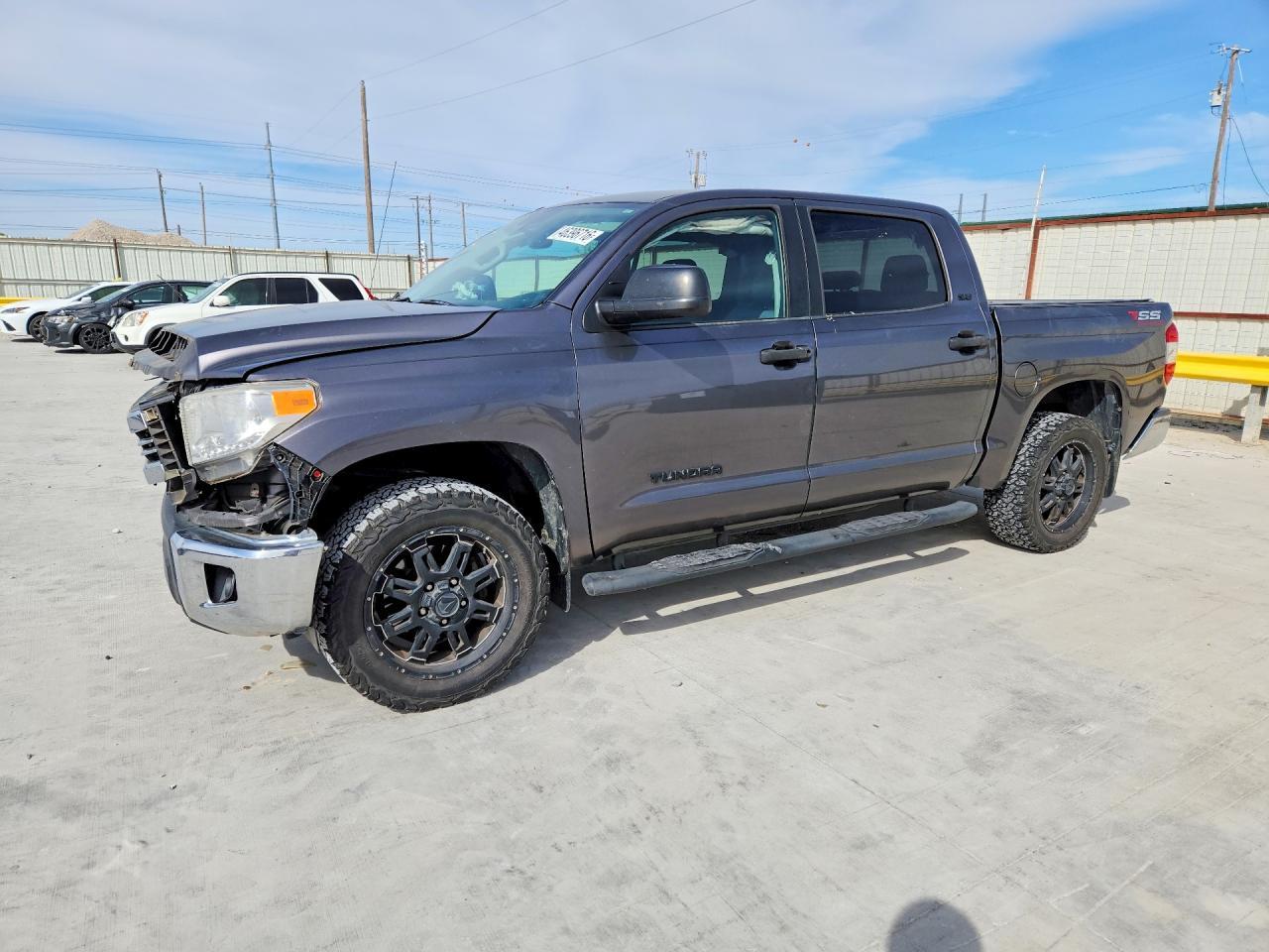 2017 Toyota Tundra SR5