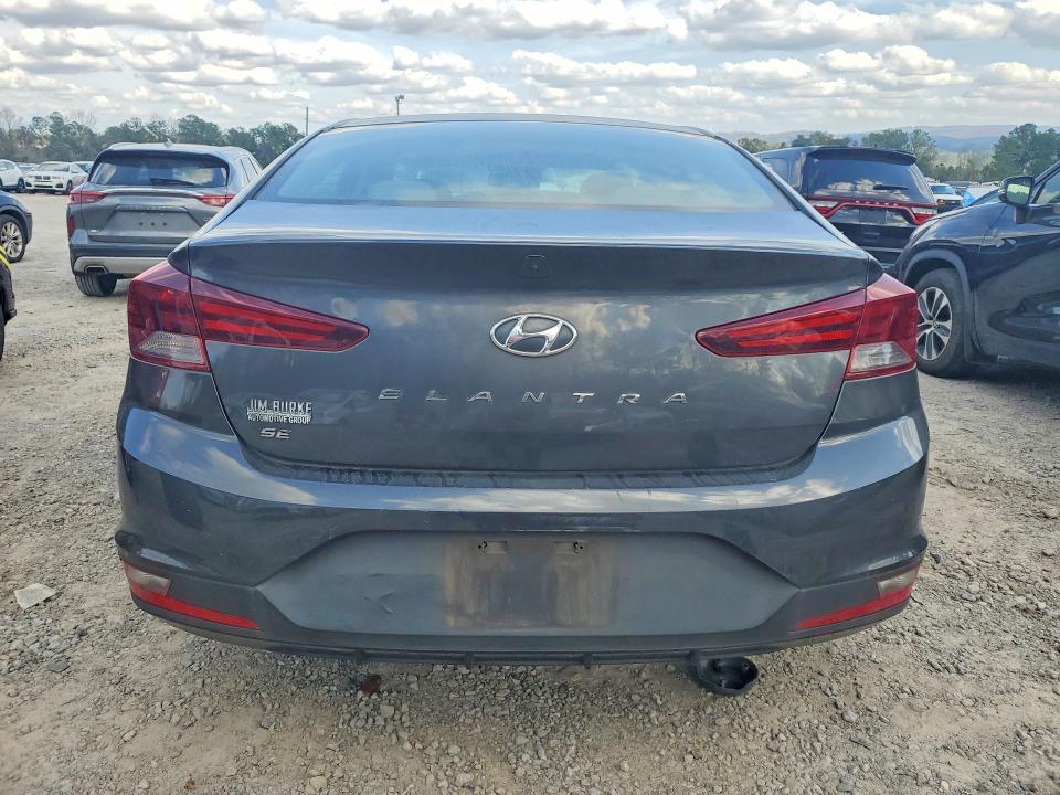 2020 Hyundai Elantra se
