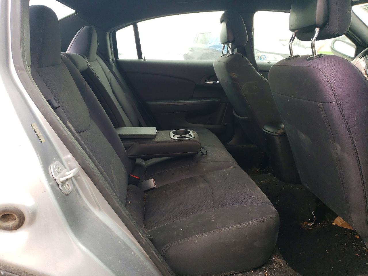 2013 Chrysler 200 lx