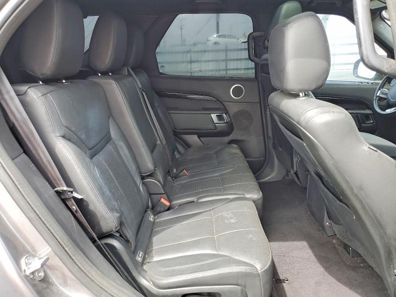 2017 Land Rover Discovery se