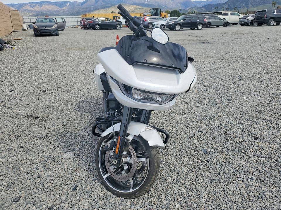 2025 Harley-Davidson Fltrx