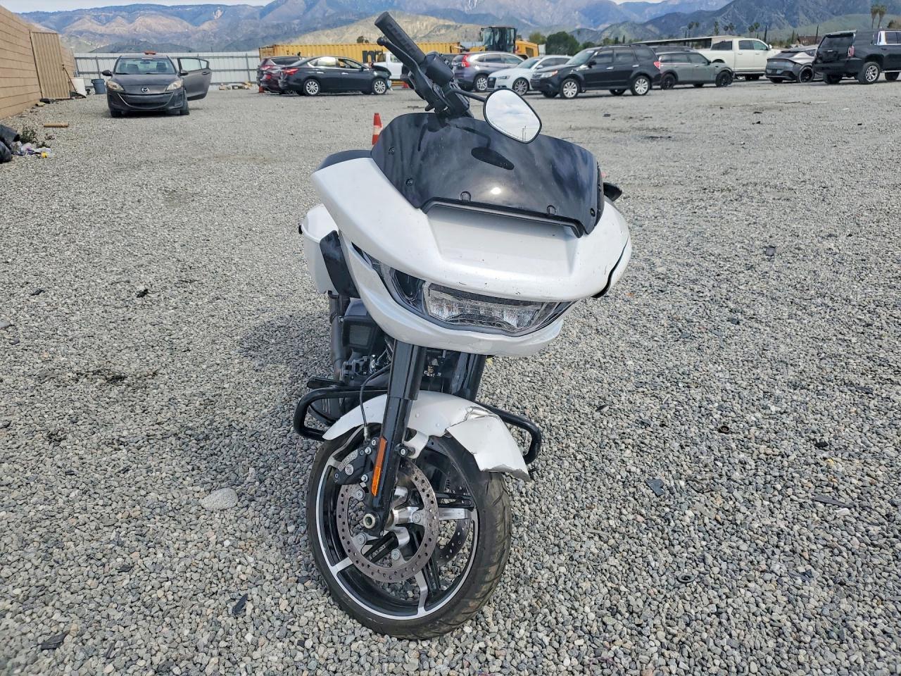 2025 Harley-Davidson Fltrx