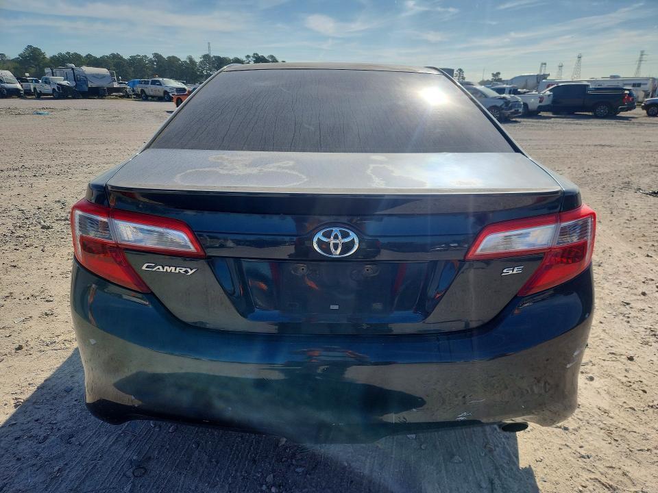 2012 Toyota Camry se