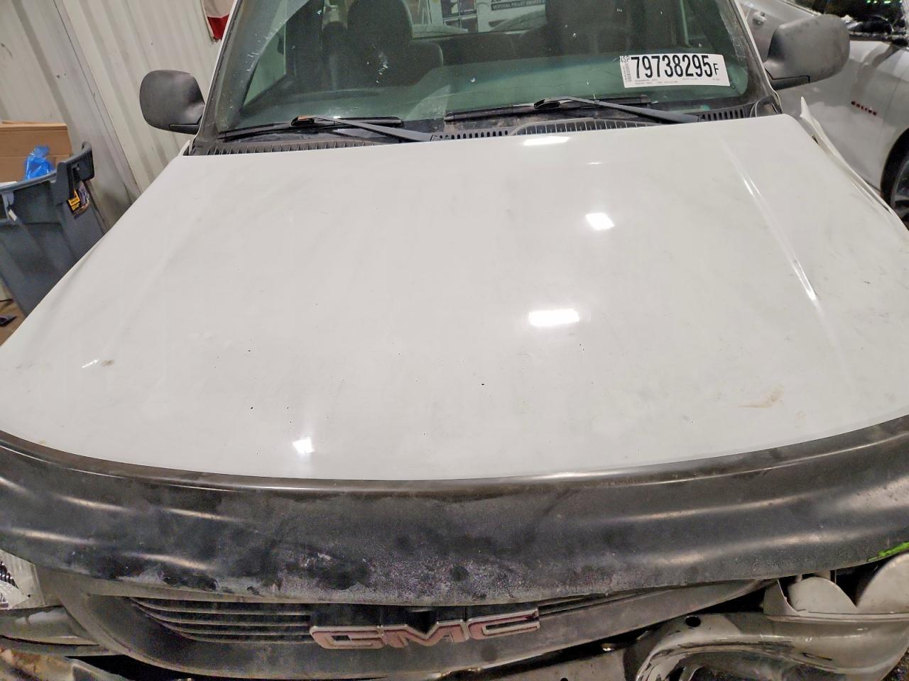 2001 GMC New Sierra C1500