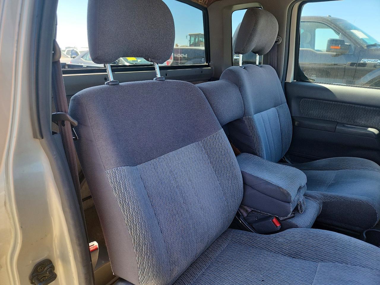 1999 Nissan Frontier XE