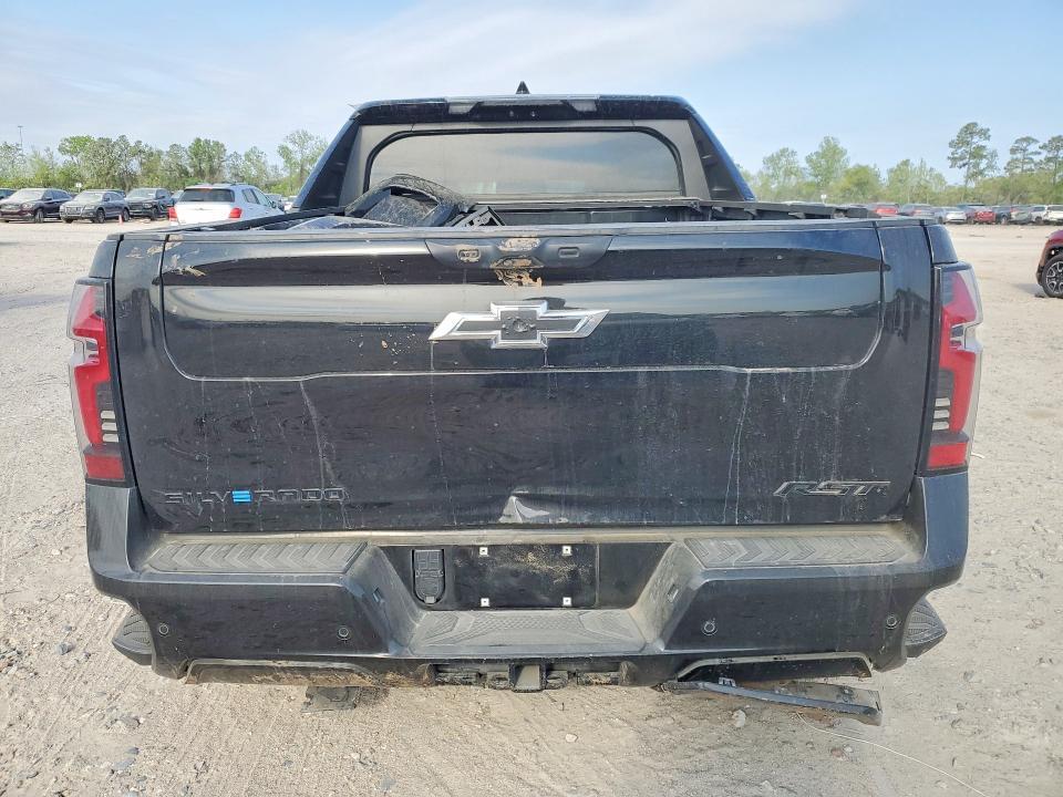 2024 Chevrolet Silverado RST