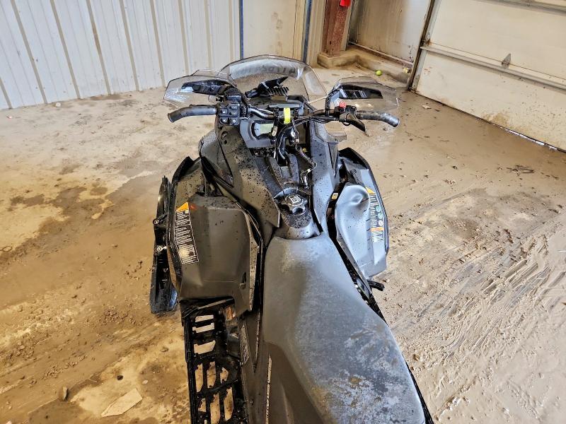 2025 Skidoo MXZ X 600R E-TEC