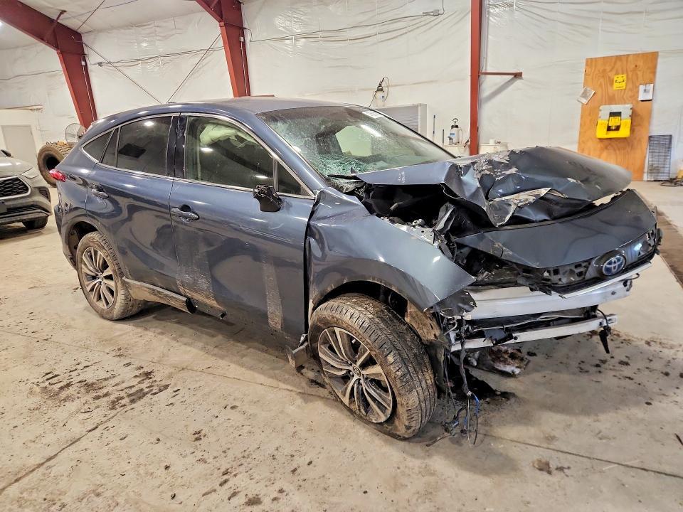 2022 Toyota Venza le