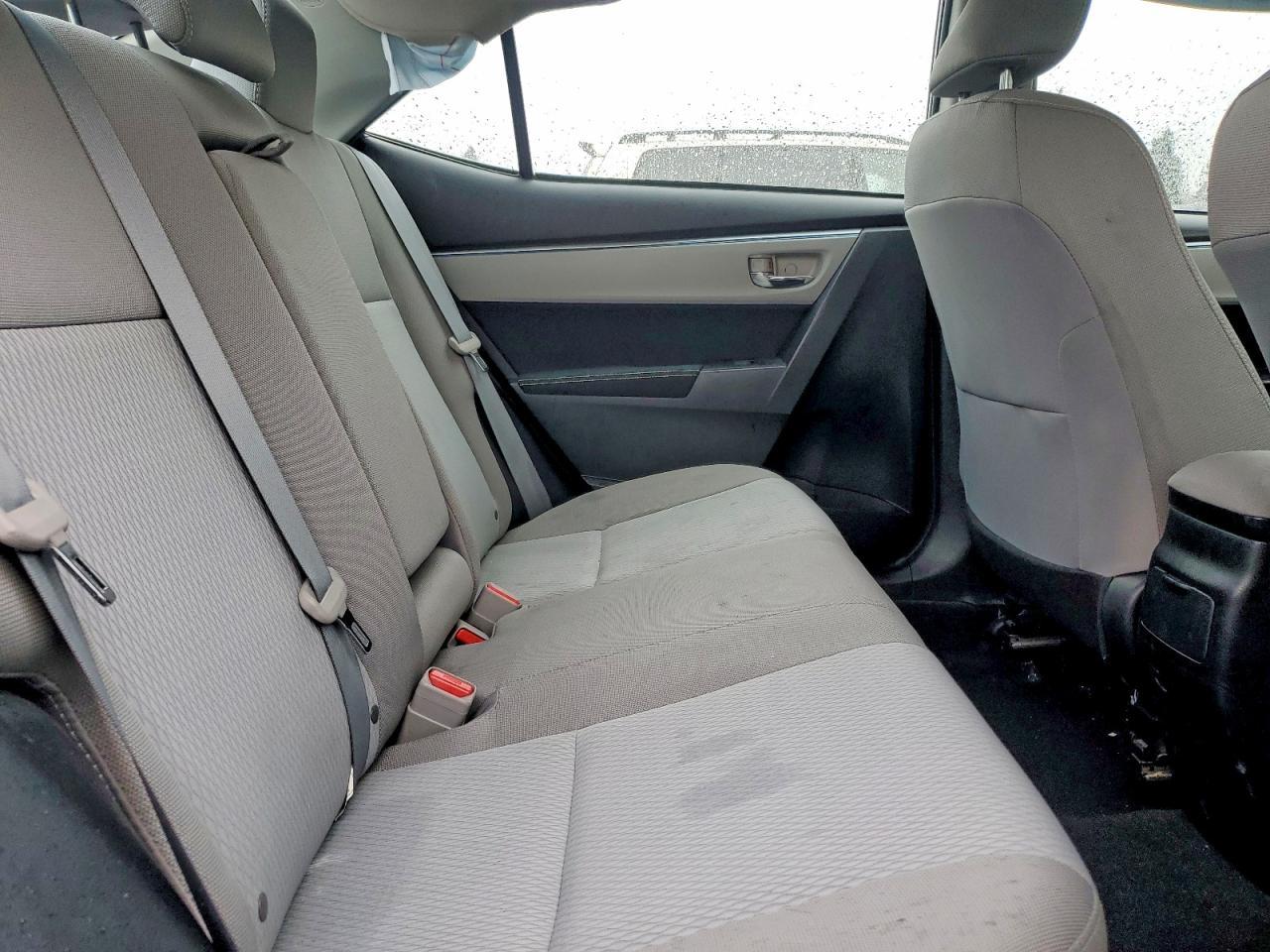 2016 Toyota Corolla le Plus