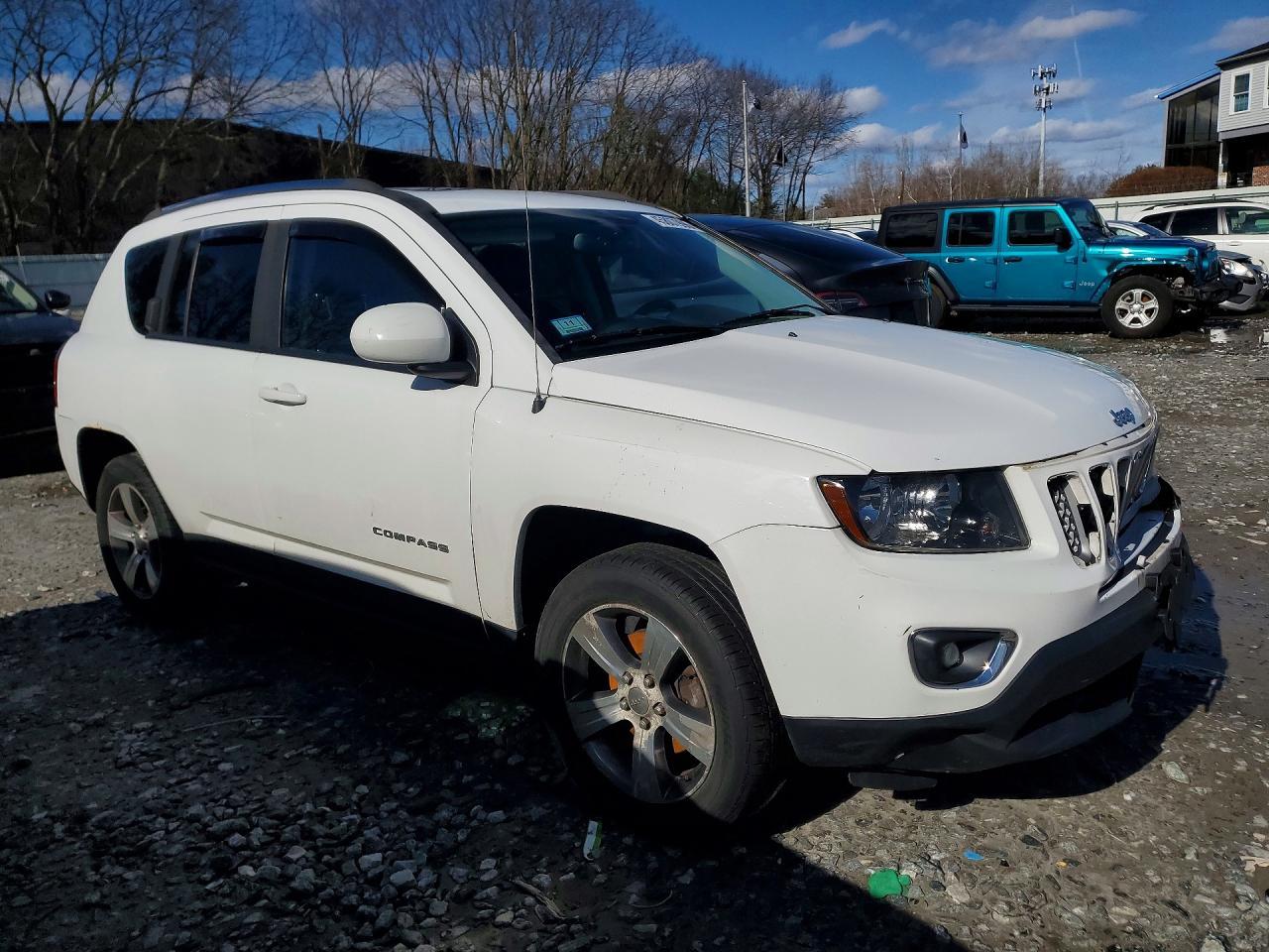2016 Jeep Compass Latitude