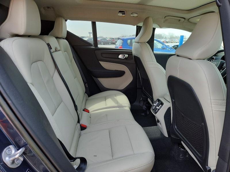 2022 Volvo Xc40 T4 Inscription