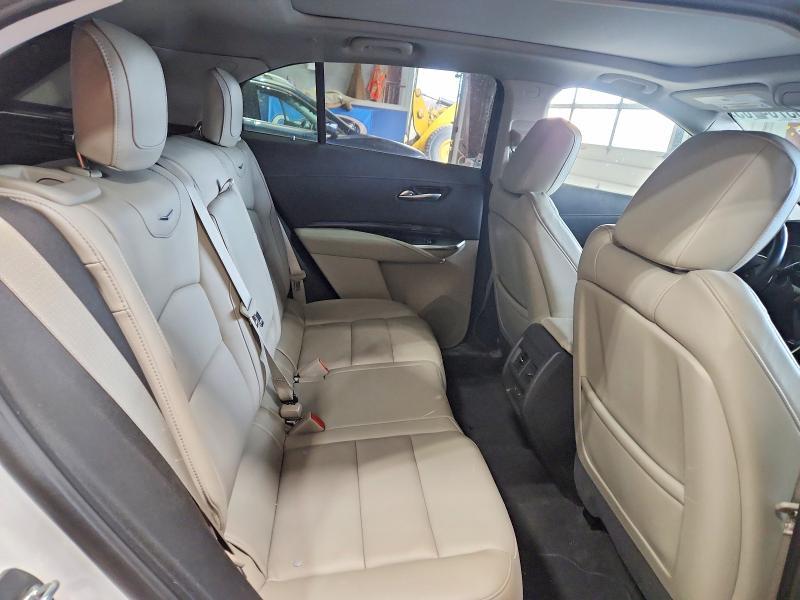 2021 Cadillac XT4 Premium Luxury