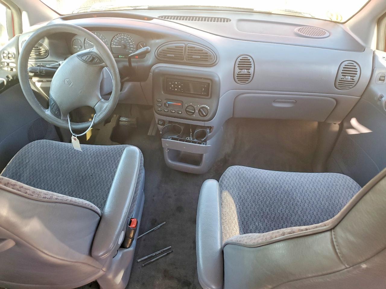 1998 Dodge Caravan se