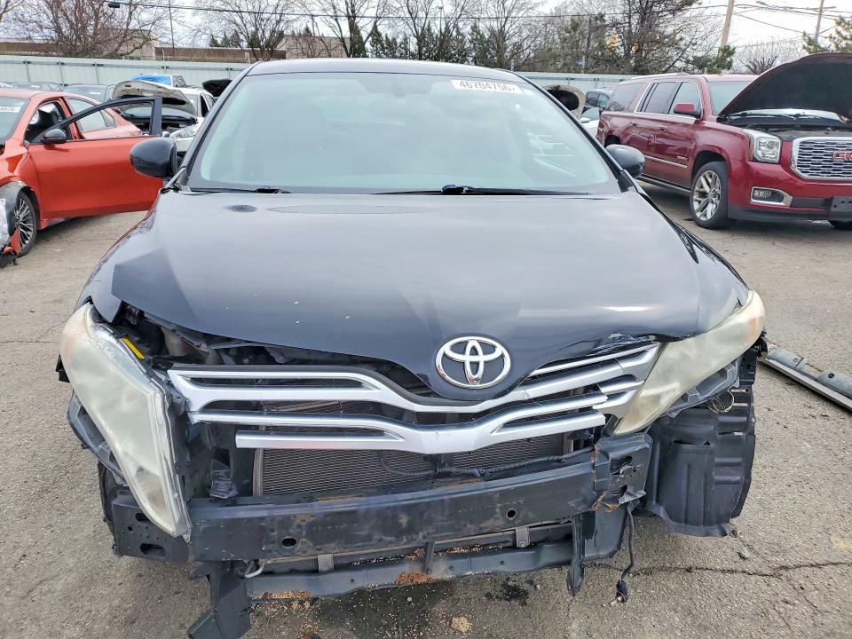 2010 Toyota Venza awd V6