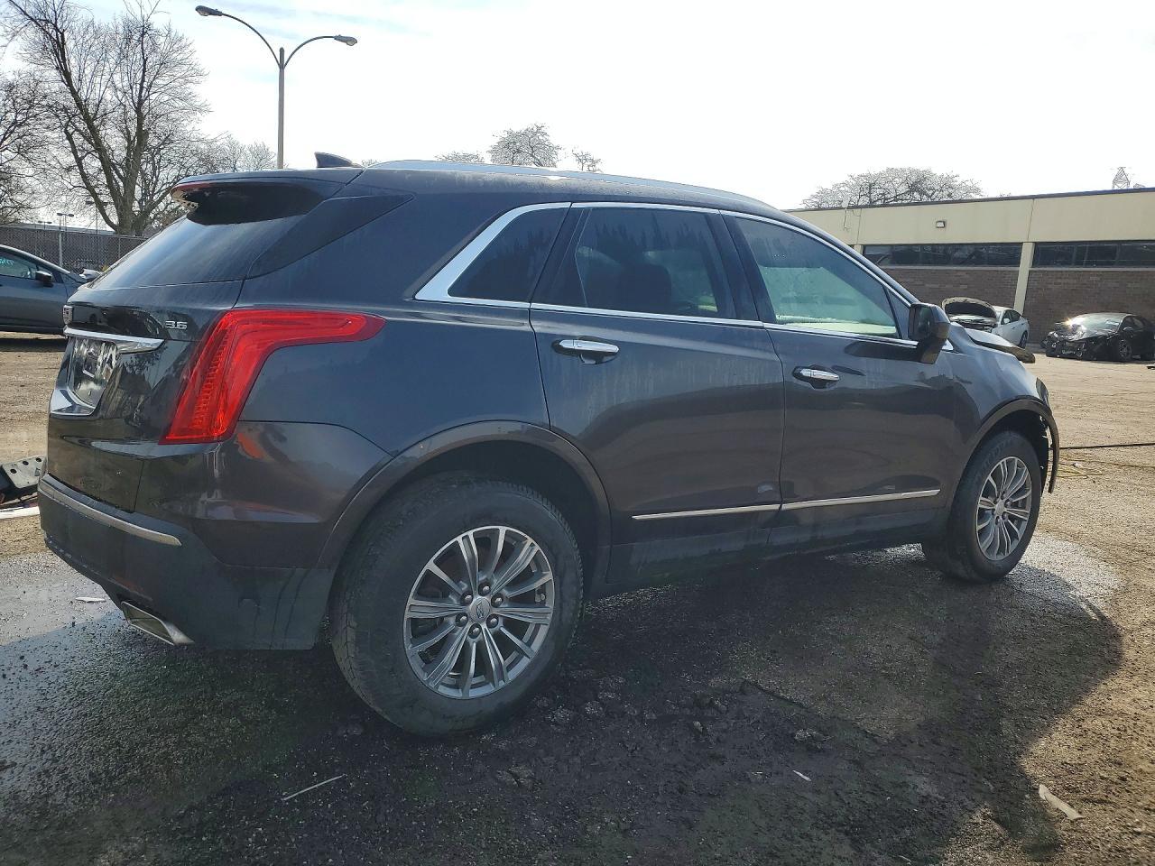 2017 Cadillac XT5 Luxury