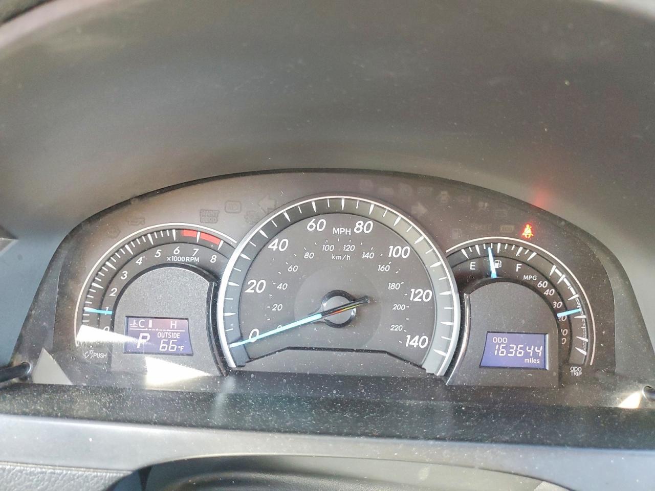 2012 Toyota Camry le