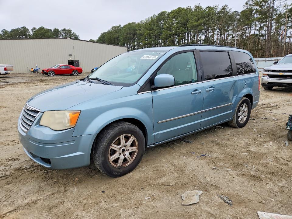 2010 Chrysler Town & Country Touring