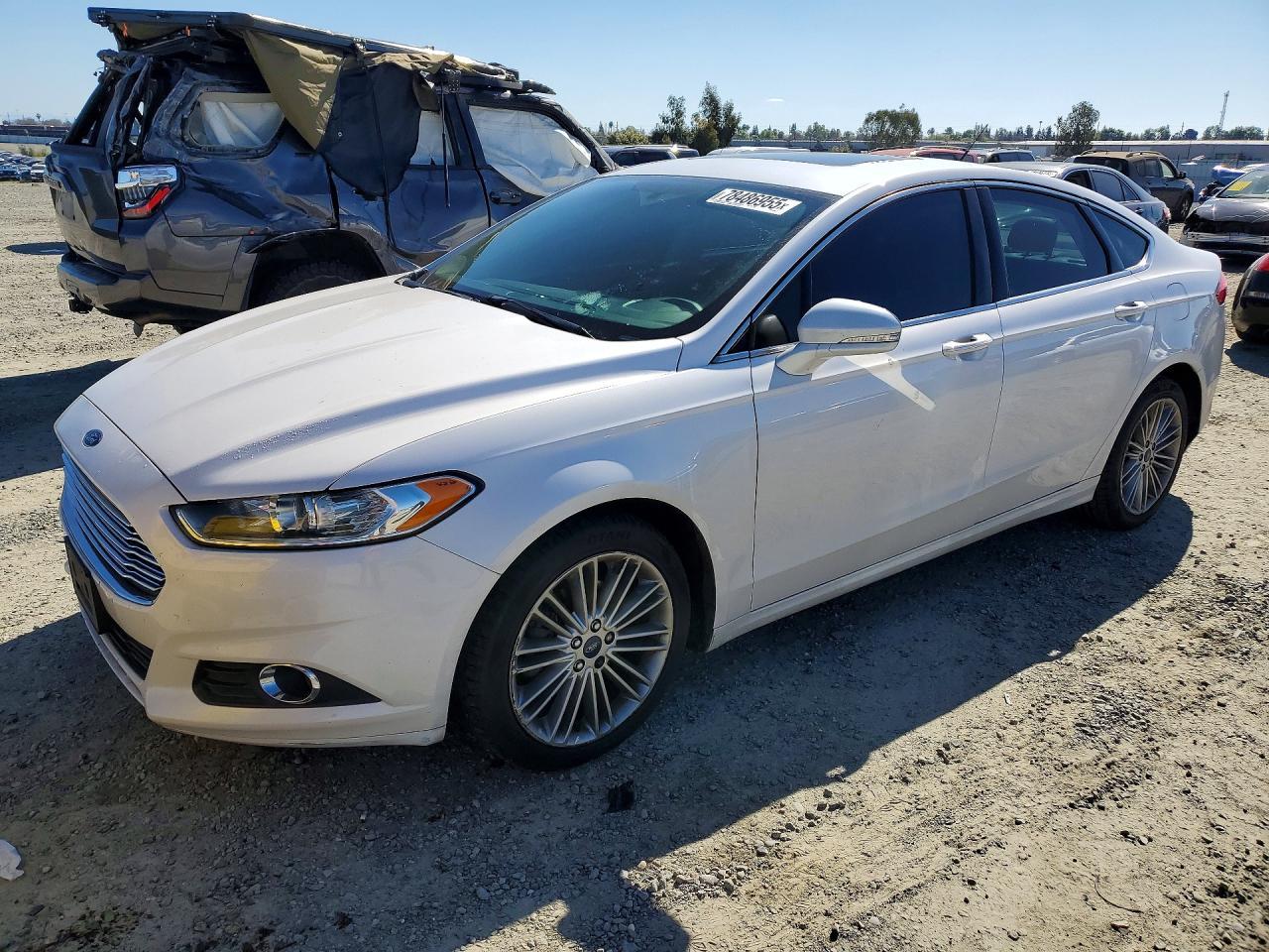 2016 Ford Fusion se