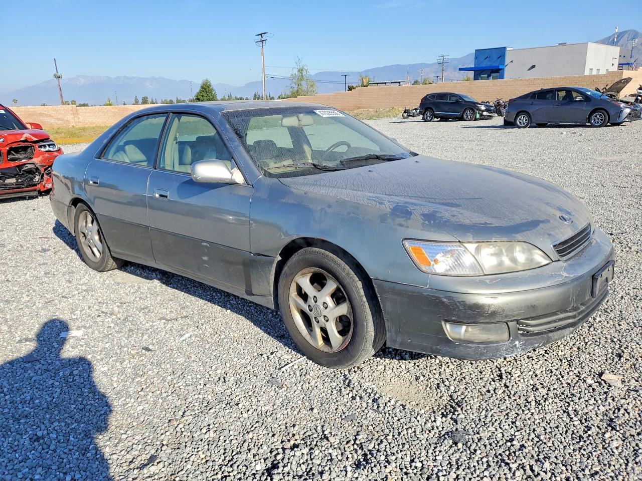 2000 Lexus Es 300 Base