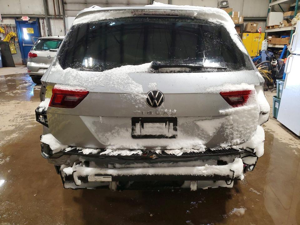 2022 Volkswagen Tiguan se