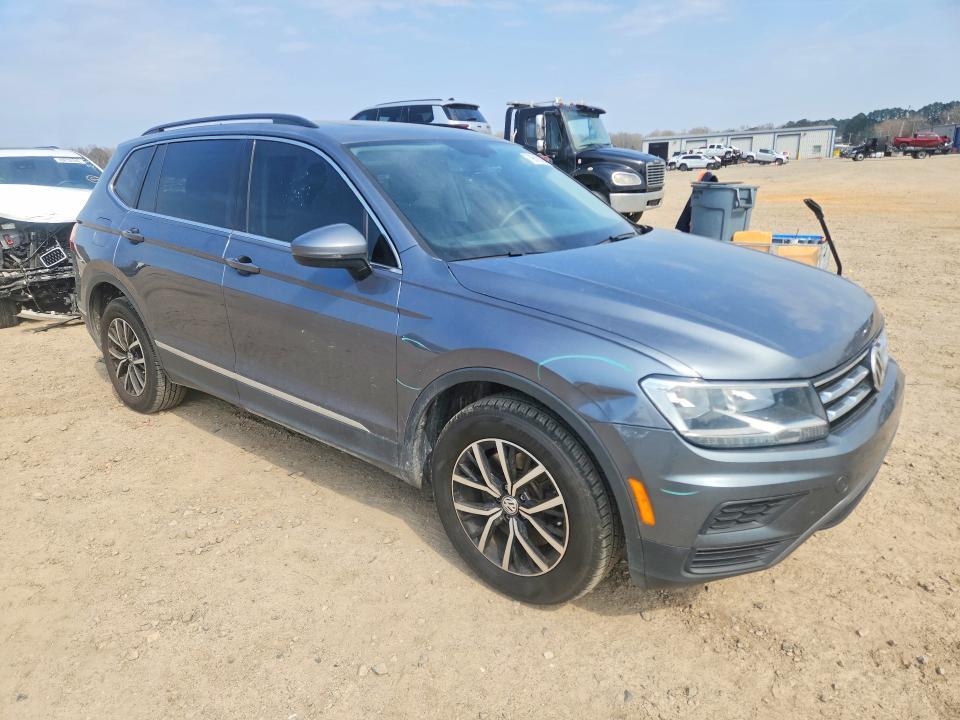 2021 Volkswagen Tiguan se