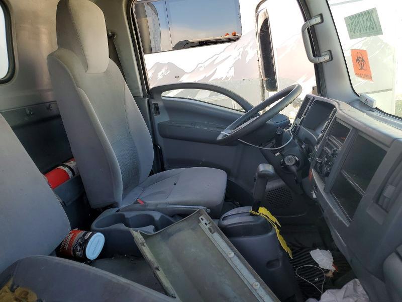 2018 Isuzu NPR