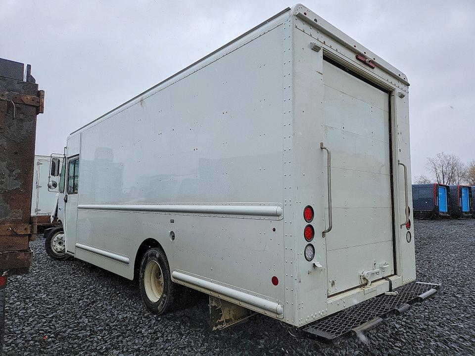 2022 Freightliner MT55G Chassis Delivery Truck