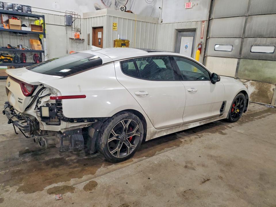 2018 KIA Stinger GT2