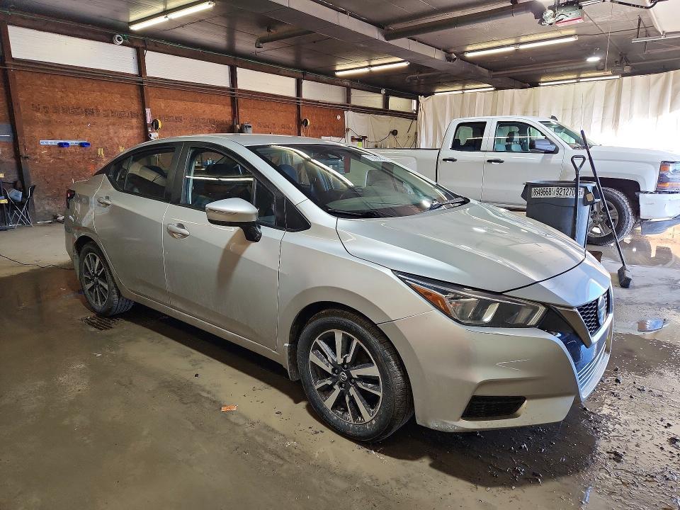 2021 Nissan Versa sv