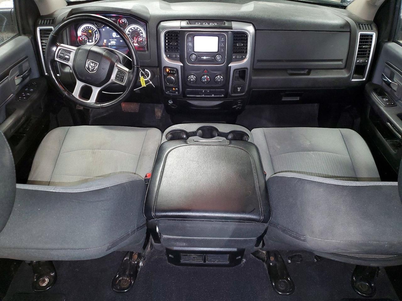 2022 Dodge RAM 1500 Classic SLT