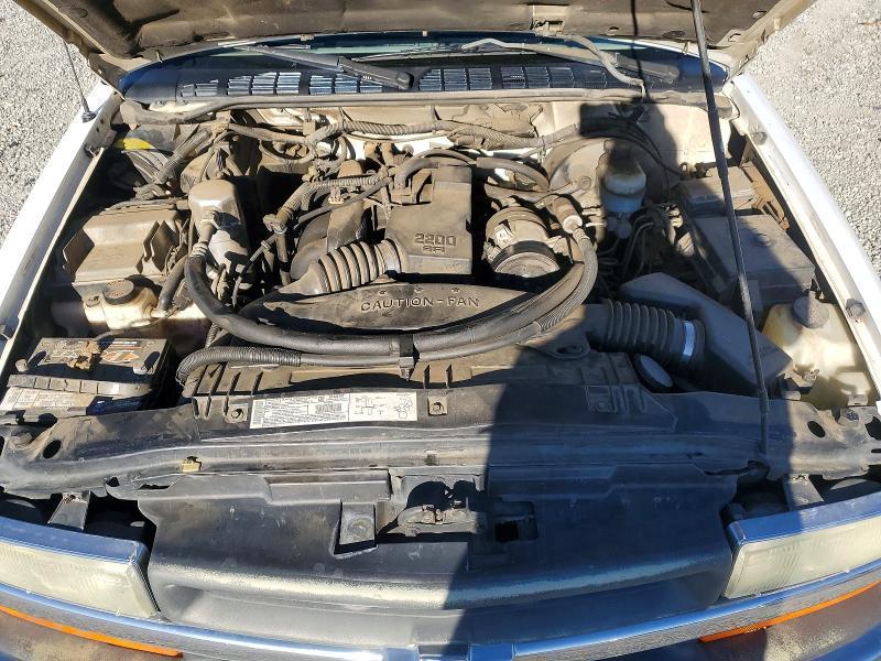 2001 Chevrolet S Truck S10