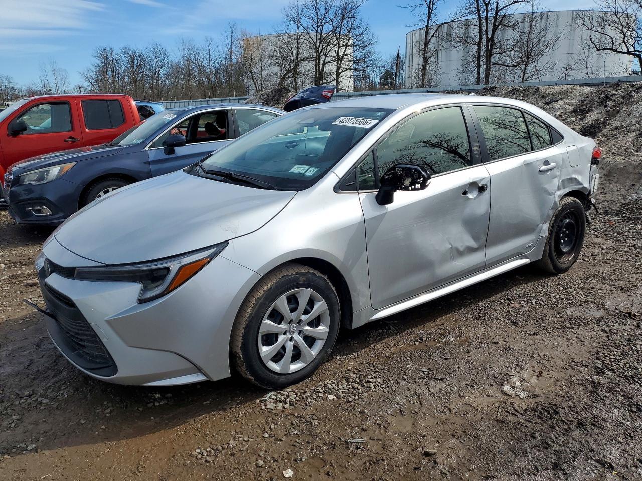 2024 Toyota Corolla Hybrid le