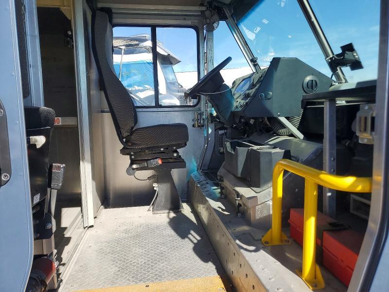 2021 Ford F59 Delivery Truck