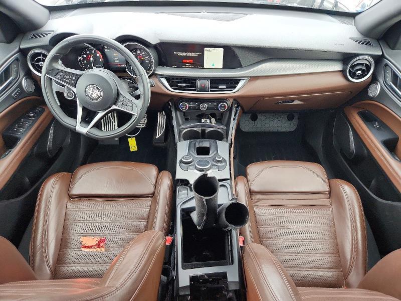 2019 Alfa Romeo Stelvio ti