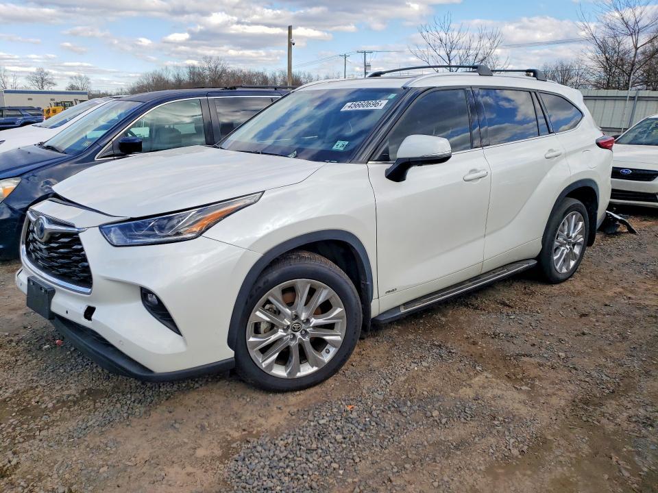 2023 Toyota Highlander Hybrid Limited