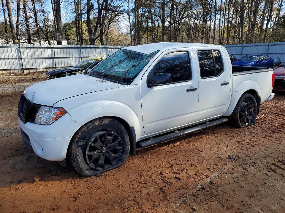 2021 Nissan Frontier sv