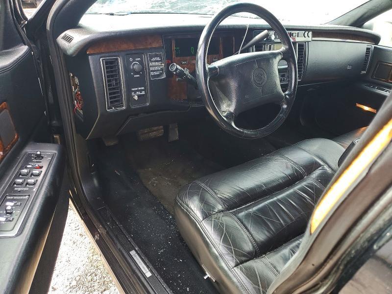 1996 Cadillac Fleetwood Base