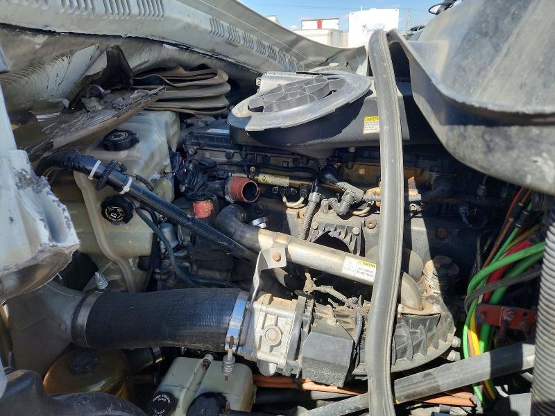 2016 Freightliner Cascadia 125 Semi Truck