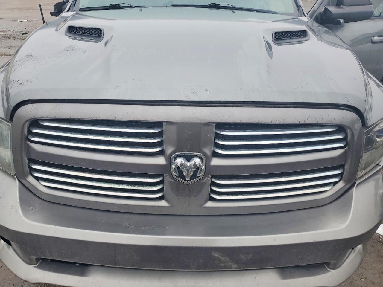 2013 Dodge RAM 1500 Sport