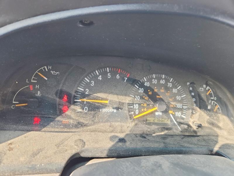 2002 Toyota Tundra SR5 V8