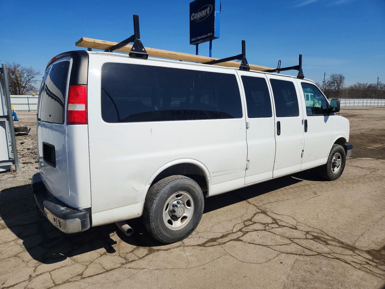 2015 Chevrolet Express G3500 LT