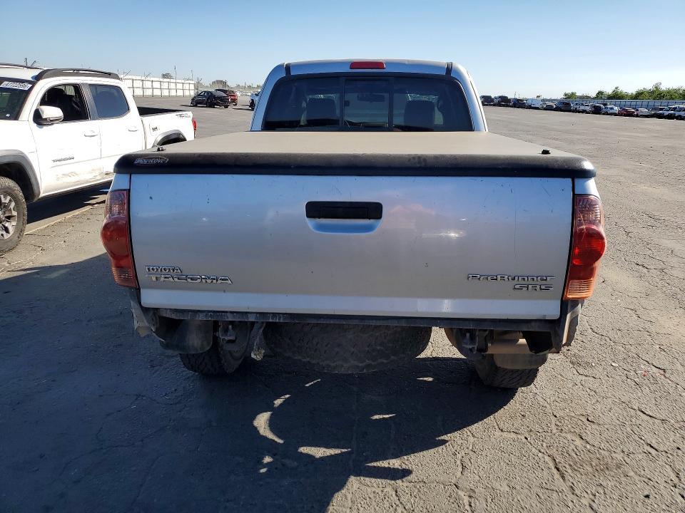 2005 Toyota Tacoma Prerunner V6