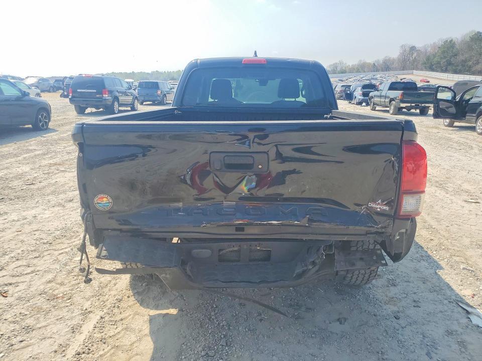 2018 Toyota Tacoma SR