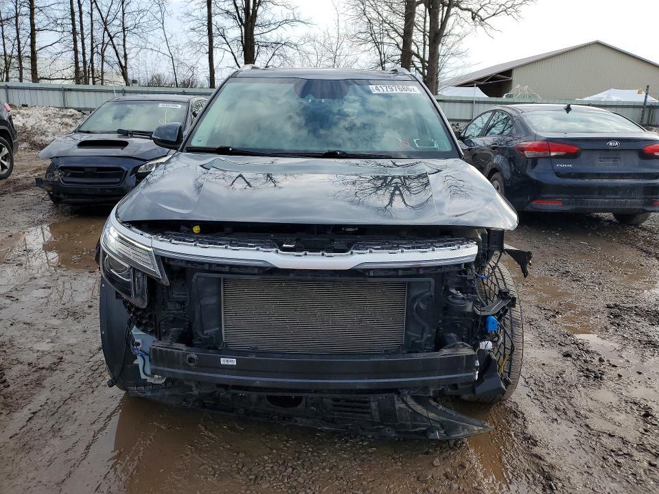 2021 KIA Seltos ex