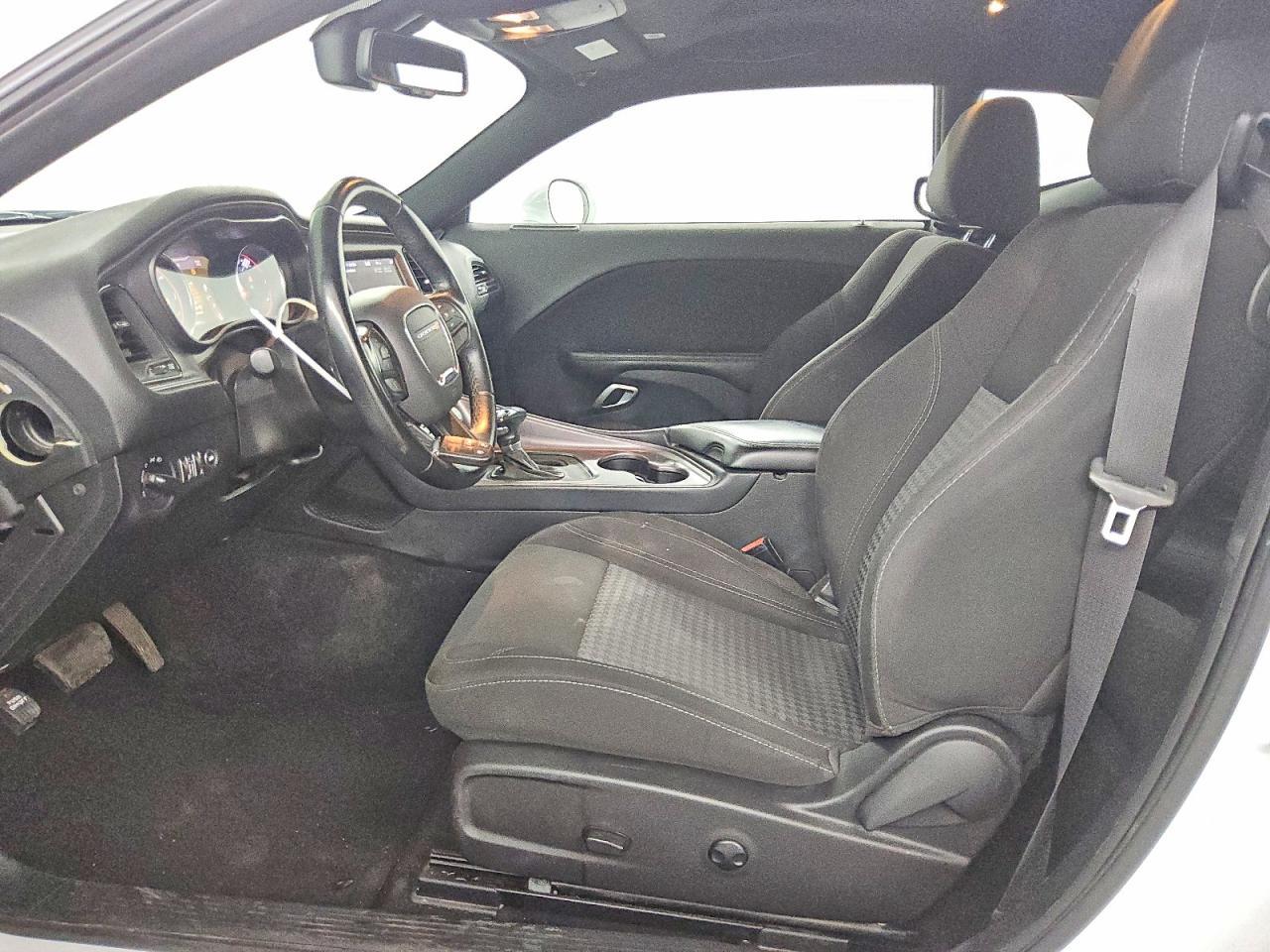 2023 Dodge Challenger sxt
