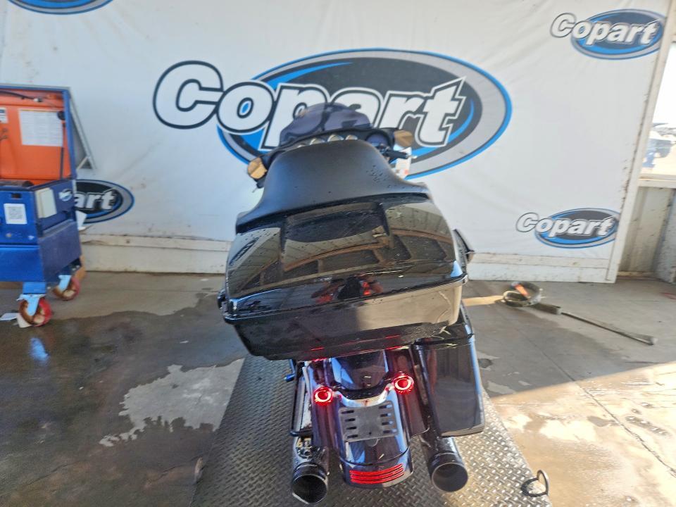 2020 Harley-Davidson Flhx